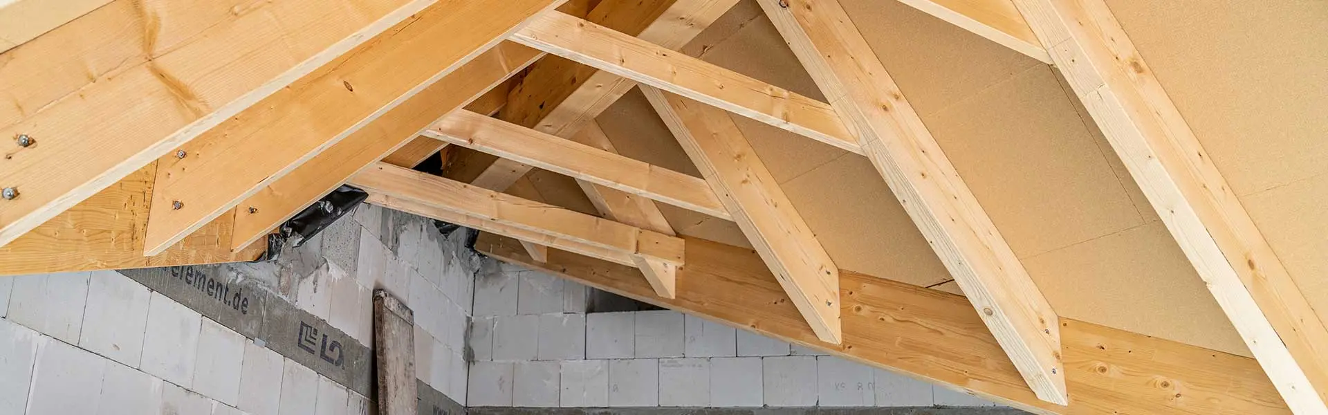 Ein neuer Dachstuhl ist ...